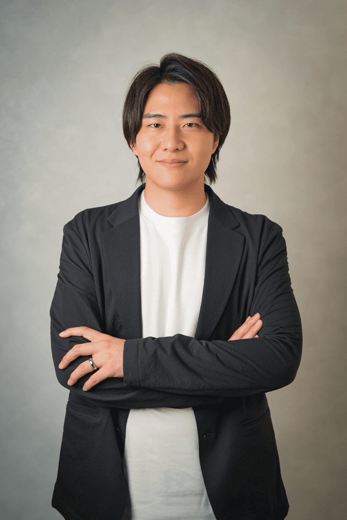 伊藤 輝